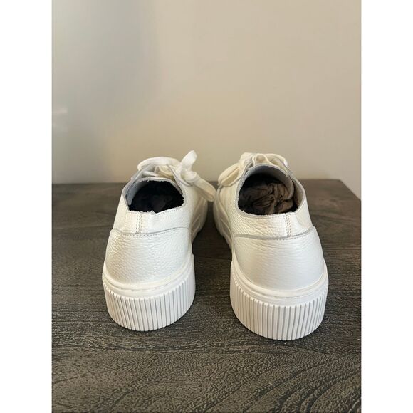 Crown Vintage Women's Mandie Platform Sneaker - Picture 4 of 9